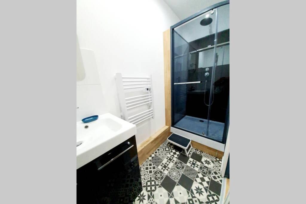 Appartement Lumineux Tout Confort De 33M2 Au Centre De Ванн Экстерьер фото